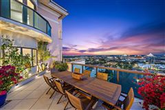 GLAMOROUS TWO STORY PENTHOUSE