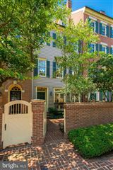 LUXURIOUS HARBORSIDE TOWNHOUSE JUST STEPS FROM THE POTOMAC