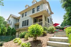 UPBEAT AND SPRIGHTLY TOWN HOME