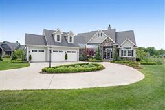 RANCH WALKOUT HOME