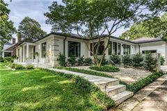 SPRAWLING MODERN RANCH IN EASTOVER