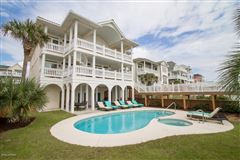 GORGEOUS OCEAN FRONT PRIVATE SANCTUARY