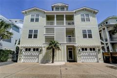 BEAUTIFUL LUXURY OCEANFRONT CONDO