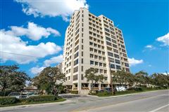 CONTEMPORARY CONDO LIFESTYLE