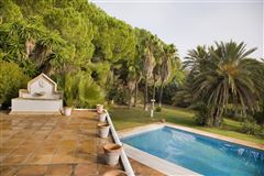 CLASSIC VILLA IN EL BOSQUE GOLF URBANIZATION