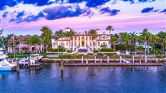 VILLA MONACO