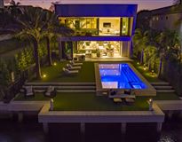 NEW TOUR DE FORCE MODERN INTRACOASTAL ESTATE
