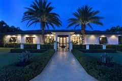 COASTAL CHIC DEEPWATER ESTATE