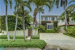 AMAZING WATERFRONT HOME IN PRESTIGIOUS IDLEWYLD