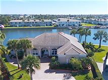 BETTER THAN NEW BOATERS DREAM HOME