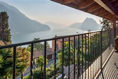 GORGEOUS HOME WITH STUNNING LAKE VIEWS