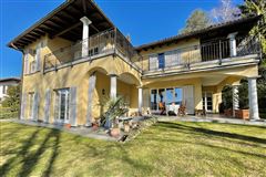 LOVELY RESIDENCE OFFERING ABSOLUTE TRANQUILITY