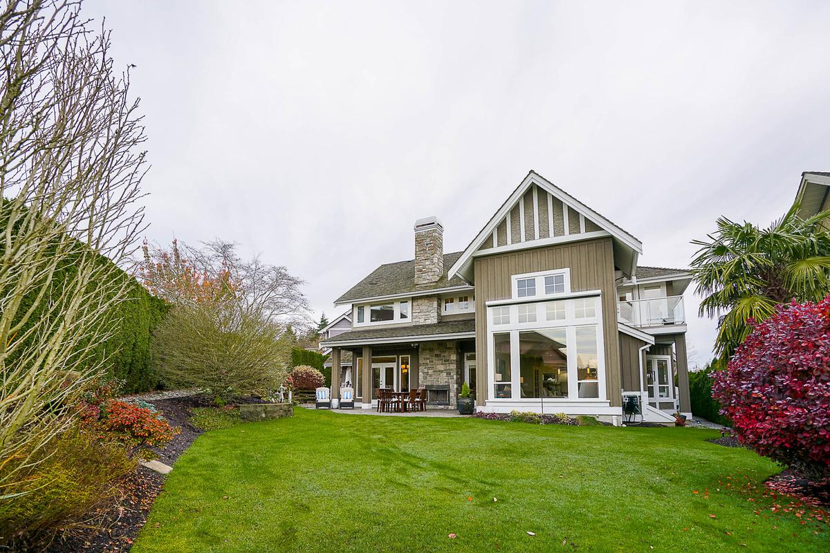 CAREFULLY DESIGNED AND BEAUTIFULLY RENOVATED | British Columbia Luxury ...