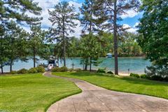 CUSTOM HOME ON PERFECTLY SLOPED LOT