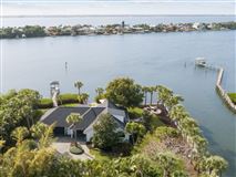EXQUISITE INDIAN RIVER POINT LOT