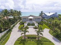 FABULOUS BEACHFRONT ESCAPE