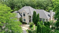 UNBELIEVABLE PRIVATE ESTATE