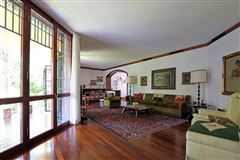 SPLENDID HOME IN SAN SIRO