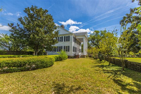 GIPPY PLANTATION IN MONCKS CORNER | South Carolina Luxury Homes ...