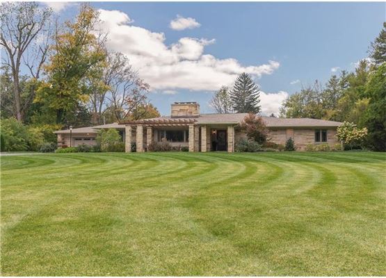 1950s Homes totally updated 1950s ranch style home | indiana luxury homes 1950s Homes totally updated 1950s ranch style home | indiana luxury homes