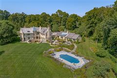RESPLENDENT EUROPEAN COUNTRY ESTATE