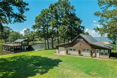 ADORABLE HOME WITH HUNDREDS OF FEET OF WATERFRONT