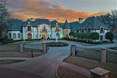 ENCHANTING PLANO ESTATE