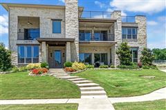 EXECUTIVE HOME IN GATED COMMUNITY