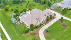 SINGLE STORY CUSTOM BUILT HOME IN PRESTIGIOUS WHISPERING FARMS
