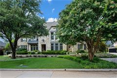 MAGNIFICENT FRENCH COUNTRY HOME IN GLEN ABBEY