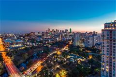 NEW CONSTRUCTION PENTHOUSE IN THE LUXURY VENDOME HIGH-RISE