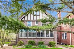 REMARKABLE OVERSIZED CORNER LOT