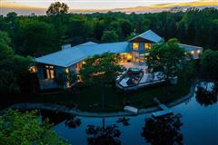 RESORT LIVING ON THE NORTH SHORE