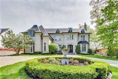 HOME ON THE LAKE IN EAST HIGHLAND PARK
