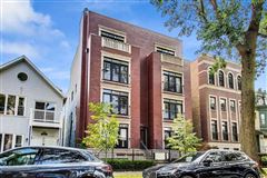 PERFECTION IN THE FORM OF A DUPLEX PENTHOUSE