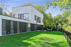 SIMPLY STUNNING 2018 NEW CONSTRUCTION