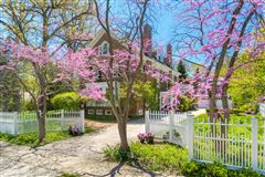ORIGINAL WINNETKA BEAUTY