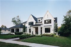 YOUR DREAM HOME, COMPLETELY CUSTOMIZED