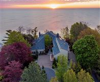 SPECTACULAR HOME ON LAKE MICHIGAN