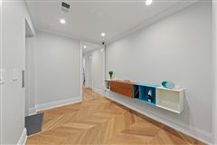 STUNNING BRAND NEW FIVE BEDROOM HOME