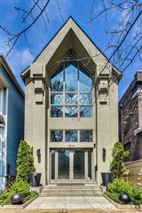 MAGAZINE-WORTHY HOME