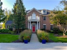 A LUXURIOUS GEORGIAN EQUESTRIAN ESTATE