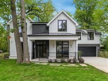 A LUXURIOUS NEW CONSTRUCTION SINGLE FAMILY HOME