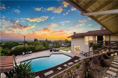 MID-CENTURY MODERN GEM