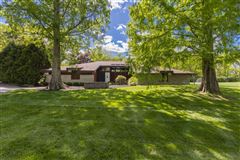 STUNNING RETREAT
