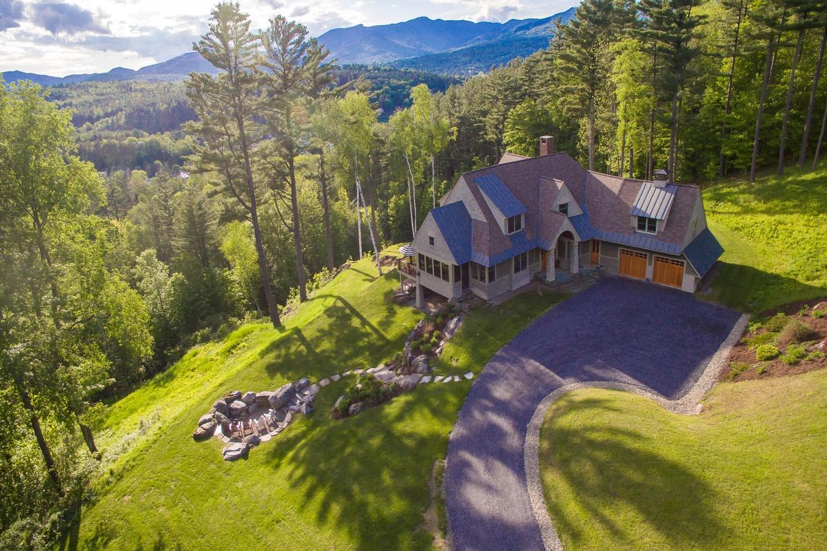 Vermont Luxury Homes and Vermont Luxury Real Estate Property Search