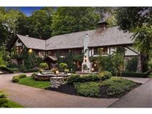 KENWOOD AT THE LAKE ESTATE