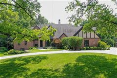 PERFECTLY DESIGNED HOME