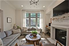 BEAUTIFUL TOWNHOME