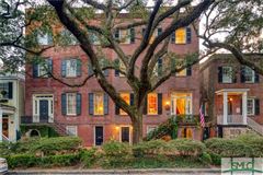 THE JESSE MOUNT HOUSE